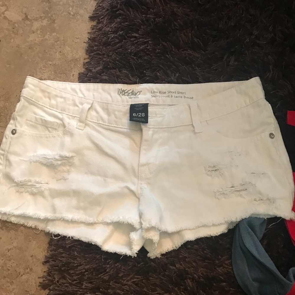 White distressed shorts